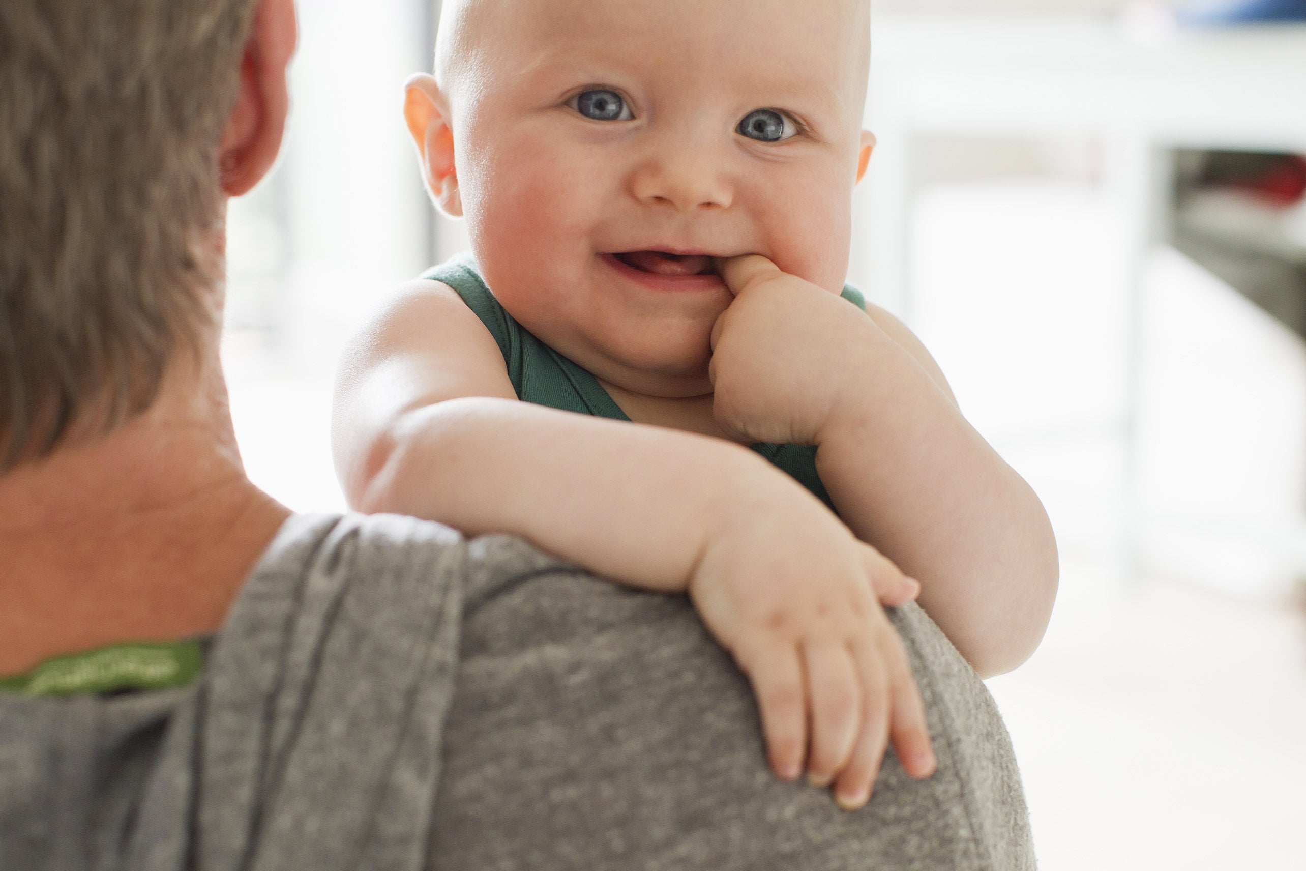 Что такое молочница во рту у младенцев?