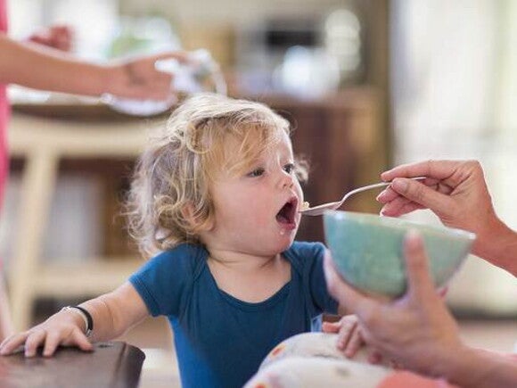 Меню дитини в 1 рік: ТОП-3 поради по харчуванню малюка