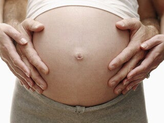 Как убрать растяжки после родов: ТОП-5 советов | Nestlebaby.com.ua
