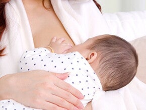 Як відучити дитину від грудного вигодовування: 3 способи
