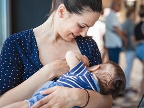 Як реагувати на небажані питання щодо грудного вигодовування