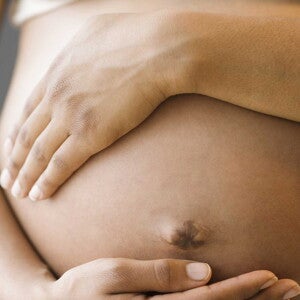 Как ведет себя ребенок перед родами | Nestlebaby.com.ua
