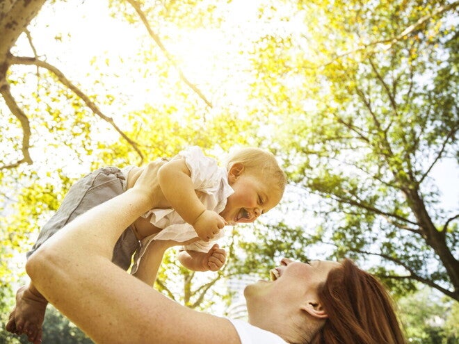 Витамин D для новорожденных: зачем нужен и как правильно давать