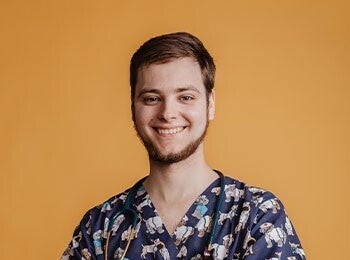Андрій Шиманський — лікар-педіатр Андрій Шиманський — лікар-педіатр